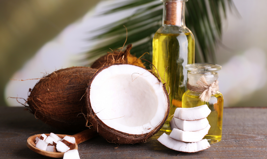 فوائد زيت الأرجان وجوز الهند للشعر… سر اللمعان والقوة الطبيعية